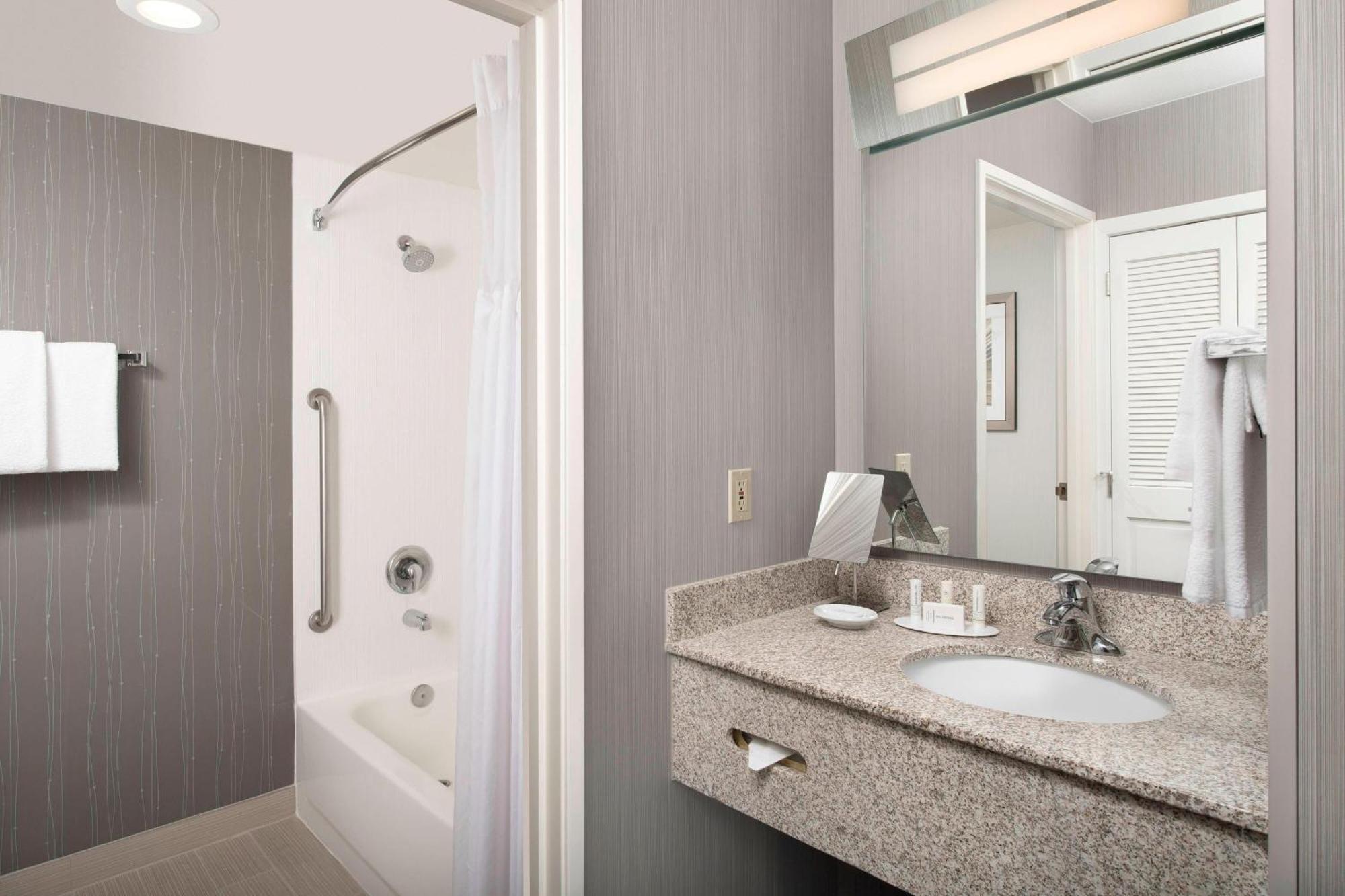 Hotel Courtyard By Marriott Portland Hillsboro Esterno foto